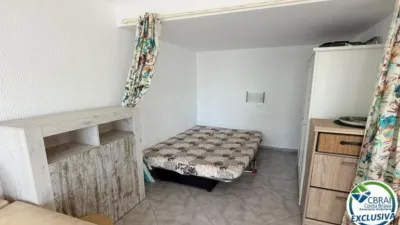 Apartment on Avinguda de la Gola de l'Estany photo 21