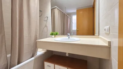 Penthouse on Carrer de Macià Vila photo 21