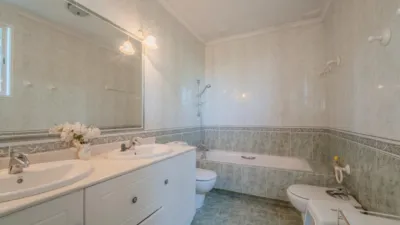 Chalet in Las Lomas photo 39