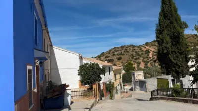 House on Diseminados Street photo 12
