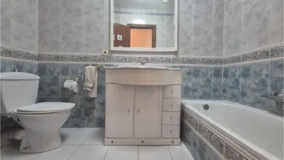 Apartment in Sector 8 photo 8