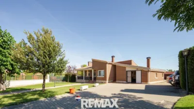 Chalet on Calle Amatista, No. 2 photo 5