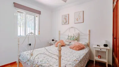 Chalet in Las Lagunas - Campano photo 27