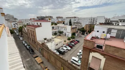 Apartment on Nuestra Sra de La Paz Street photo 49