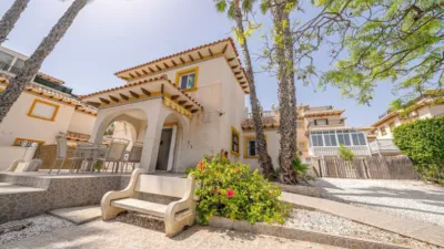 Chalet in La Zenia photo 8