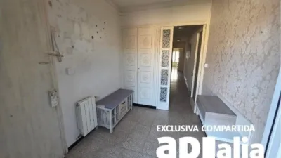 Attic in - Centre photo 7