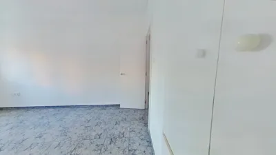 Apartment in Xirivella photo 13