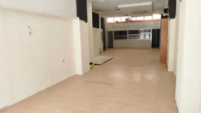 Local comercial en alquiler en Albacete - Vista 3