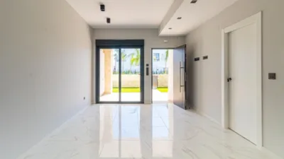 Piso – Orihuela, Urbanización Horizonte - Más