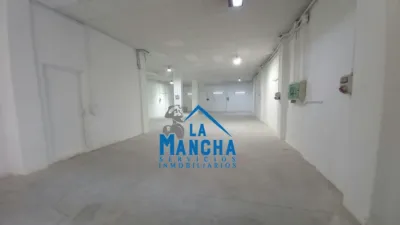 Local comercial en venta en El Pilar - Vista 4