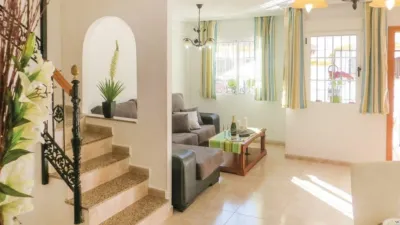 Casa – Torrevieja, Urbanización El Chaparral - Más