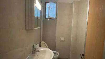 Local comercial en venta en El Pilar - Vista 4