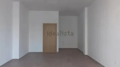 Local comercial en venta en Calle Hellín - Vista 2
