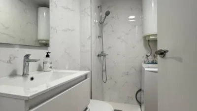 Estudio en alquiler en Calle Doctor Guirao Gea, Pajaritos-Plaza de Toros (Distrito Beiro. Granada Capital) de 575 €<span>/mes</span>