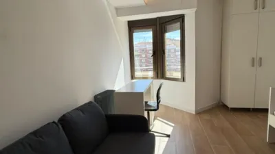 Estudio en alquiler en Calle Doctor Guirao Gea, Pajaritos-Plaza de Toros (Distrito Beiro. Granada Capital) de 575 €<span>/mes</span>