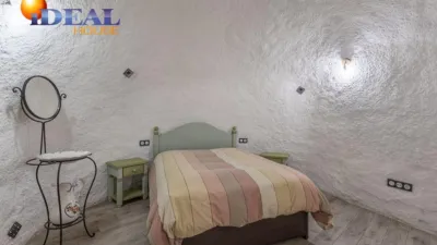 House in Cuesta de San Antonio photo 40