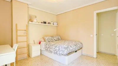 Apartment in La Salle-Avd Manuel del Valle-Las Naciones photo 10