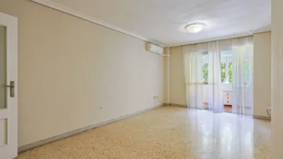 Apartment in La Salle-Avd Manuel del Valle-Las Naciones photo 2
