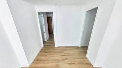 Piso en alquiler en Orriols - Imagen 3