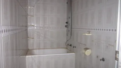 Piso en venta en Calle de los Poetas Hermanos Machado, 28, Fernán-Núñez de 42.000 €