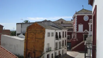 Piso en venta en Calle de los Poetas Hermanos Machado, 28, Fernán-Núñez de 42.000 €