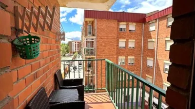 Apartment on Calle de Fernán González photo 11
