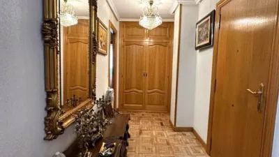 Apartment on Calle de Fernán González photo 4