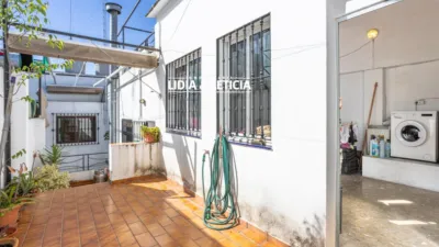 House in the Centre photo 3