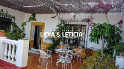 House in Oromana photo 3