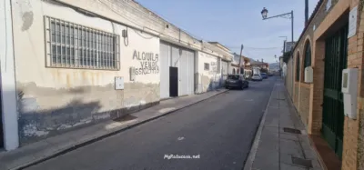 Nave industrial en alquiler en Vega de Granada Zona Noroeste, Pulianas de 450 €<span>/mes</span>