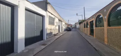 Nave industrial en alquiler en Vega de Granada Zona Noroeste, Pulianas de 450 €<span>/mes</span>