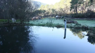 Chalet en venta en Calle Cam. Forestal El Amoclón, Número 0, Santa Cruz del Valle de 250.000 €