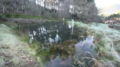 Chalet en venta en Calle Cam. Forestal El Amoclón, Número 0, Santa Cruz del Valle de 250.000 €