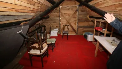 Chalet en venta en Calle Cam. Forestal El Amoclón, Número 0, Santa Cruz del Valle de 250.000 €