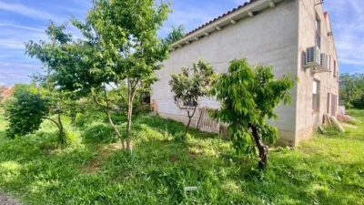 Chalet en venta en Calle de la Rana, Corral de Calatrava de 295.000 €