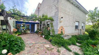 Chalet en venta en Calle de la Rana, Corral de Calatrava de 295.000 €