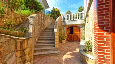 House on Aureliano Linares Rivas Street, No. 24A photo 5