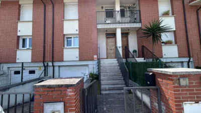 Terraced house on Calle de Ubaltorre, 9 photo 2