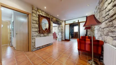 Chalet on Calle C. Real photo 36