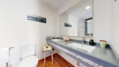 Chalet on Calle C. Real photo 45