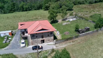 House in Barrio de los Arroyos photo 2