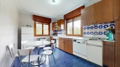 Chalet on Calle Diseminado Siones photo 17