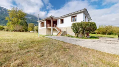 Chalet on Calle Diseminado Siones photo 4