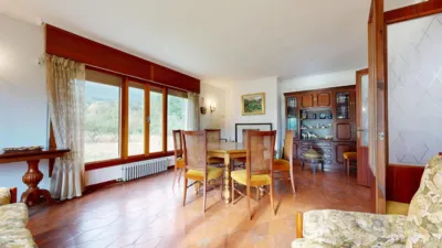 Chalet on Calle Diseminado Siones photo 9