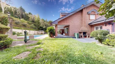 Chalet en venta en Calle de Urbide, cerca de Calle de Santillandi, Berreaga (Mungia) de 1.200.000 €