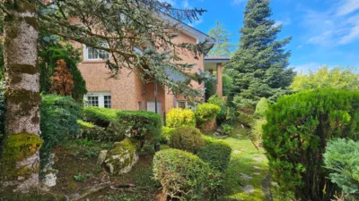 Chalet en venta en Calle de Urbide, cerca de Calle de Santillandi, Berreaga (Mungia) de 1.200.000 €