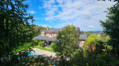 Chalet en venta en Calle de Urbide, cerca de Calle de Santillandi, Berreaga (Mungia) de 1.200.000 €