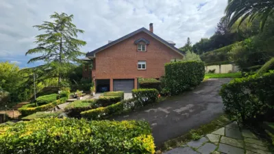 Chalet en venta en Calle de Urbide, cerca de Calle de Santillandi, Berreaga (Mungia) de 1.200.000 €