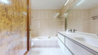 Chalet en venta en Calle de Urbide, cerca de Calle de Santillandi, Berreaga (Mungia) de 1.200.000 €