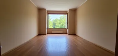 Apartment on Paseo del Salon photo 4